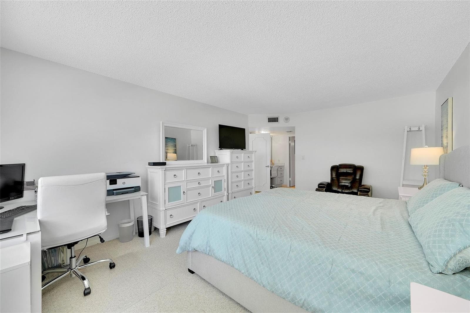 3410 Galt Ocean Drive 204n photo 15