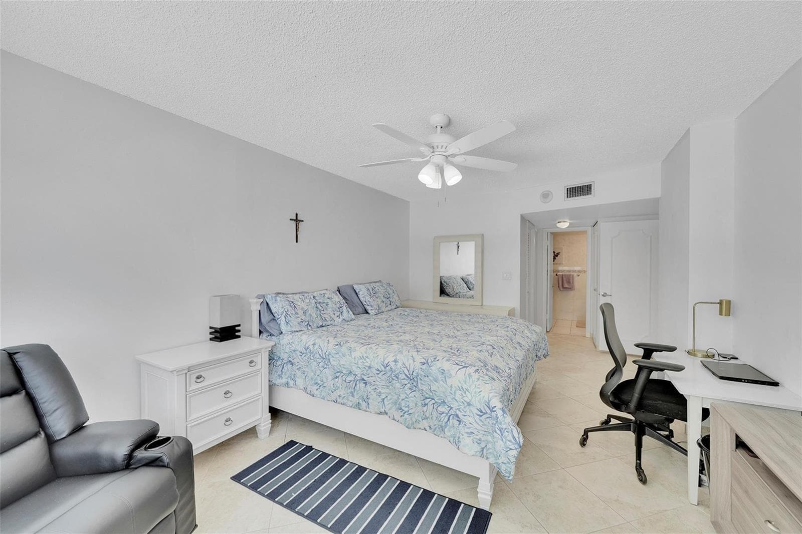 3410 Galt Ocean Drive 204n photo 19