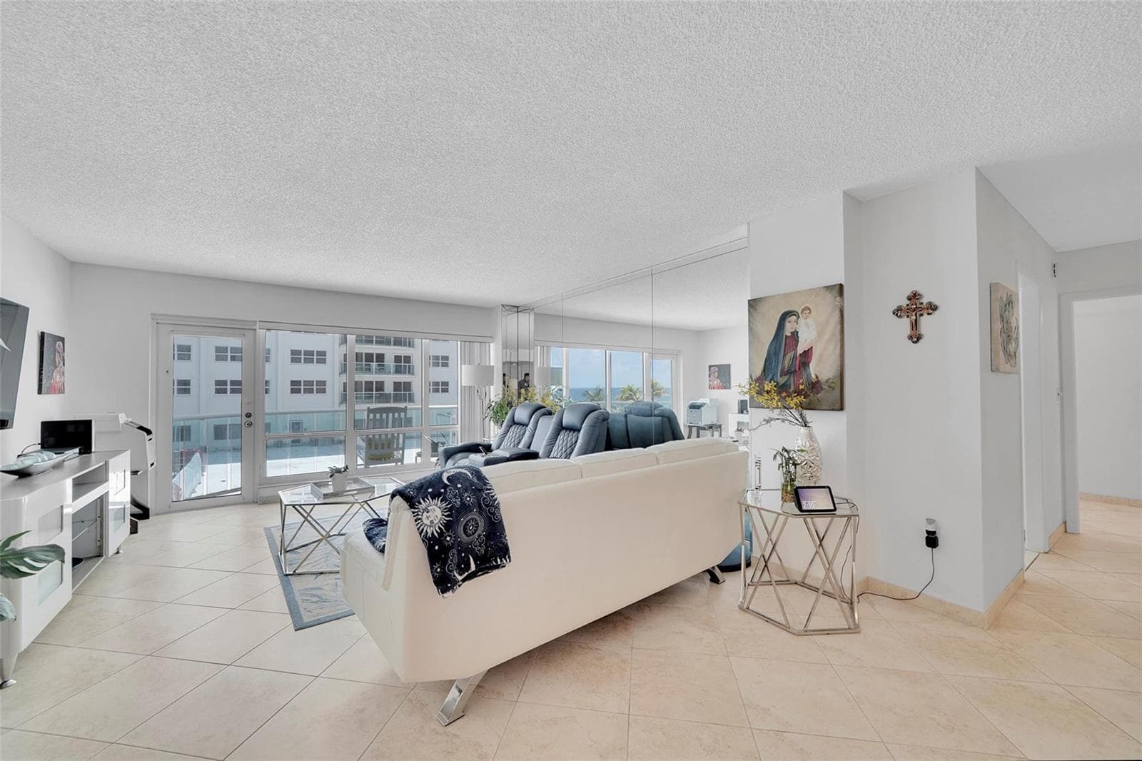 3410 Galt Ocean Drive 204n photo 4