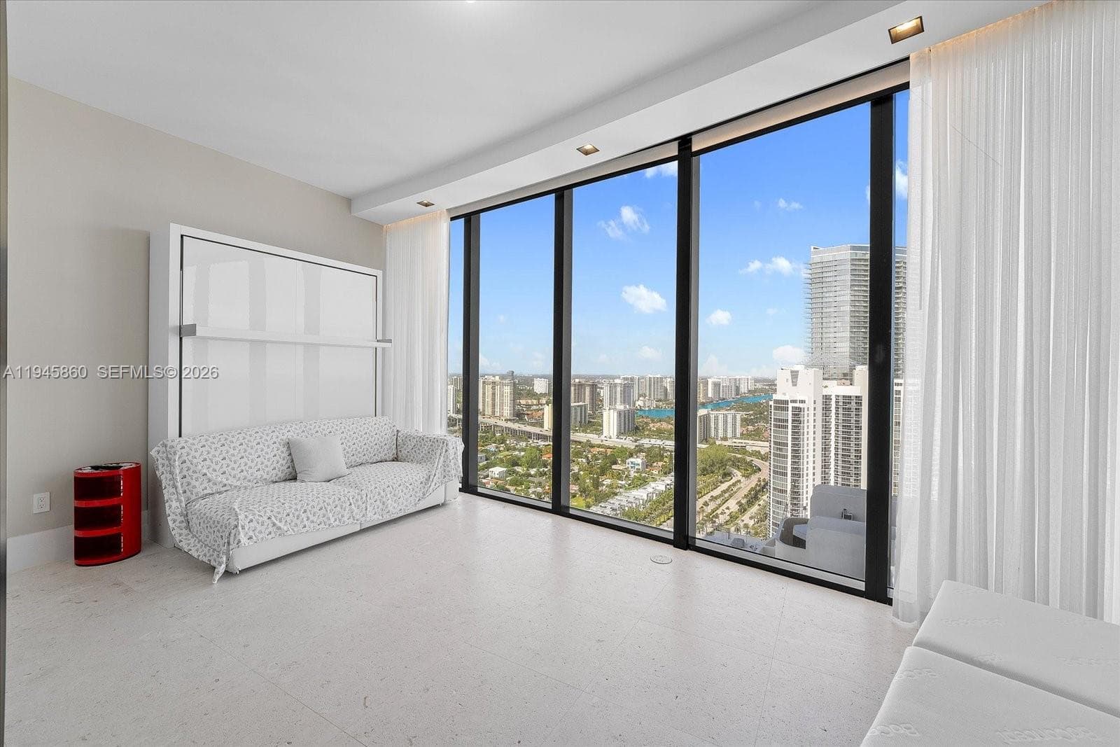 18555 Collins Ave 3405 photo 17