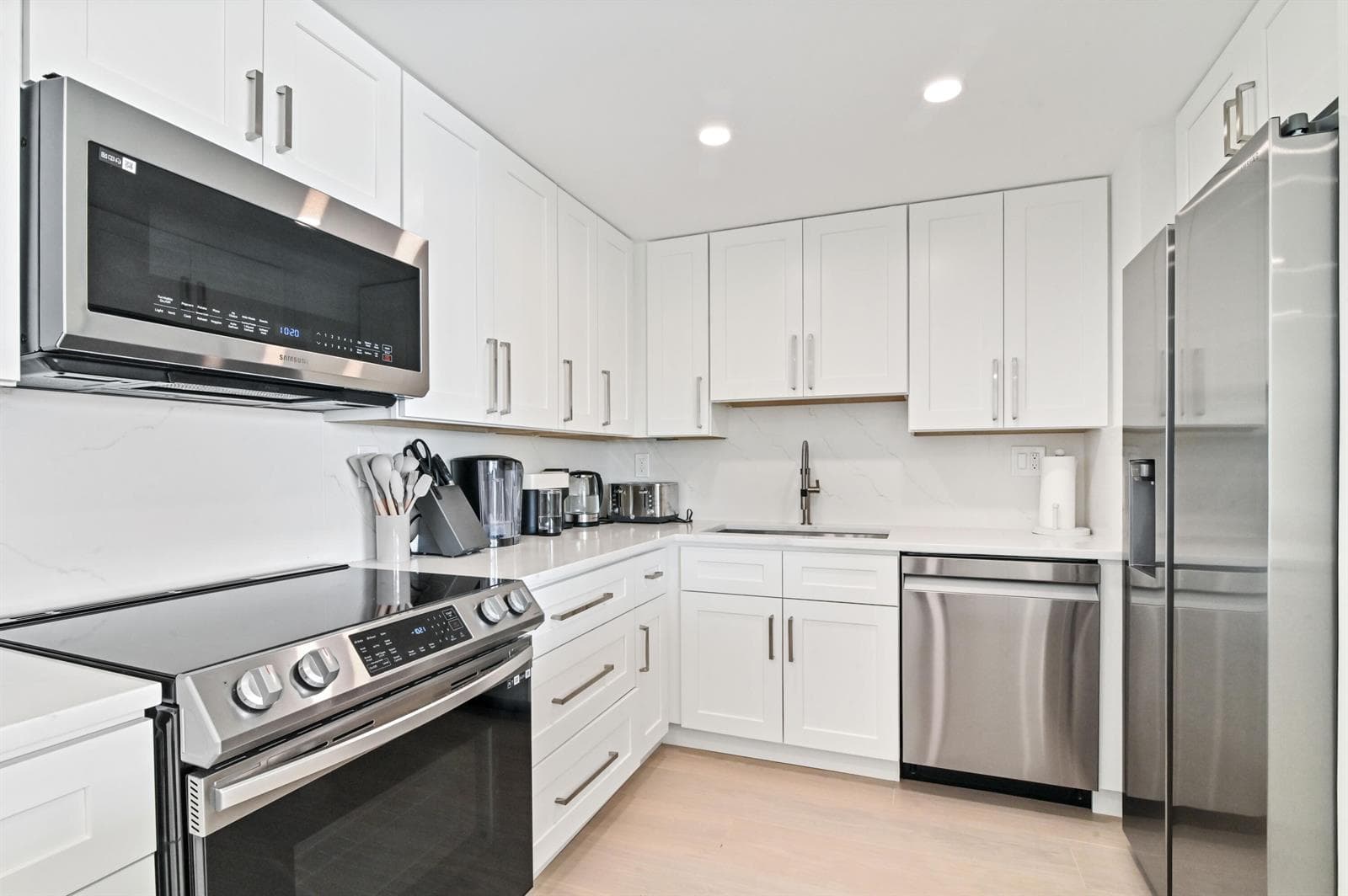 2600 N Flagler Drive 210 photo 7