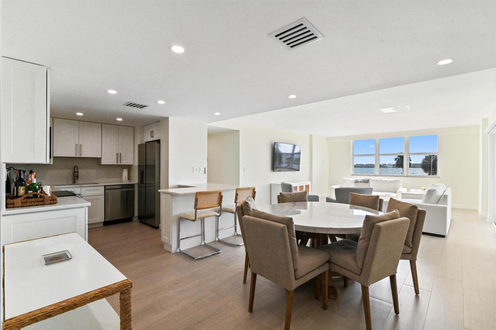 2600 N Flagler Drive 210 photo 3