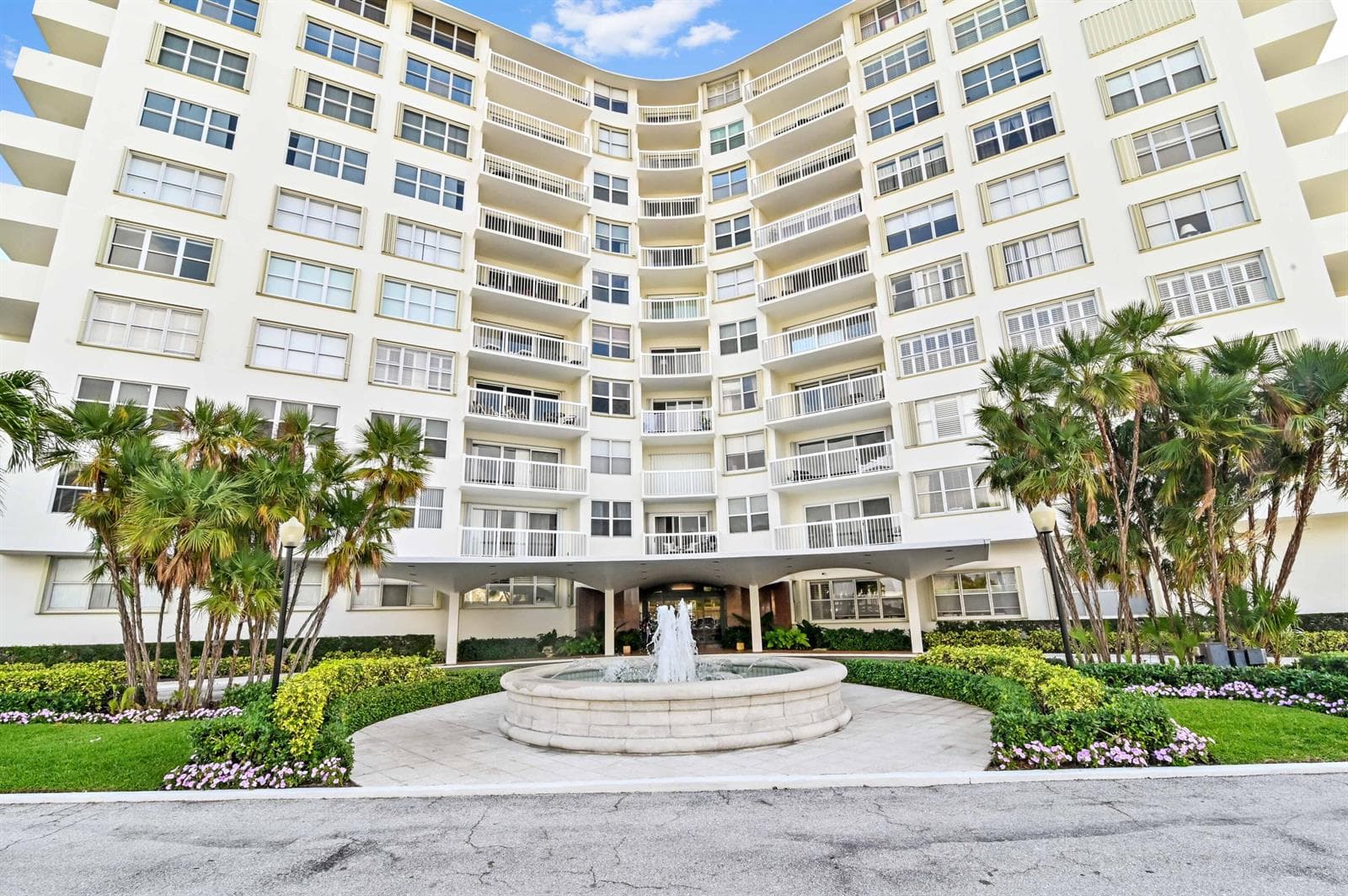 2600 N Flagler Drive 210 photo 1