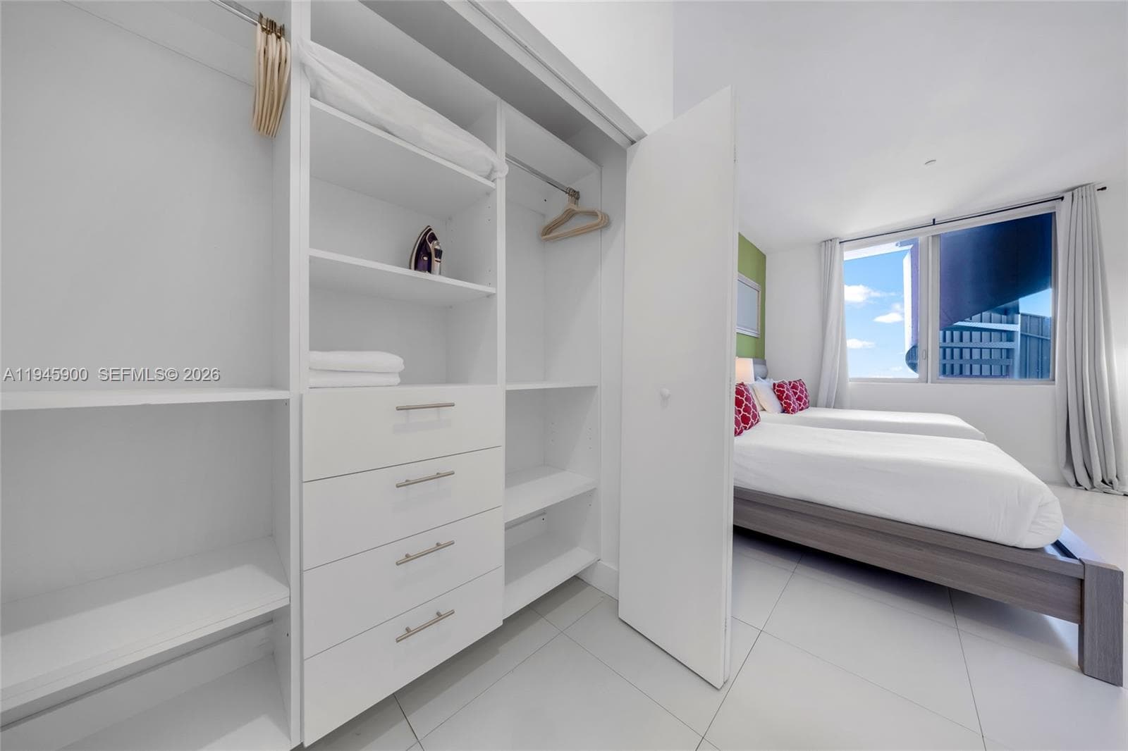 2600 E Hallandale Beach Blvd T3304 photo 15