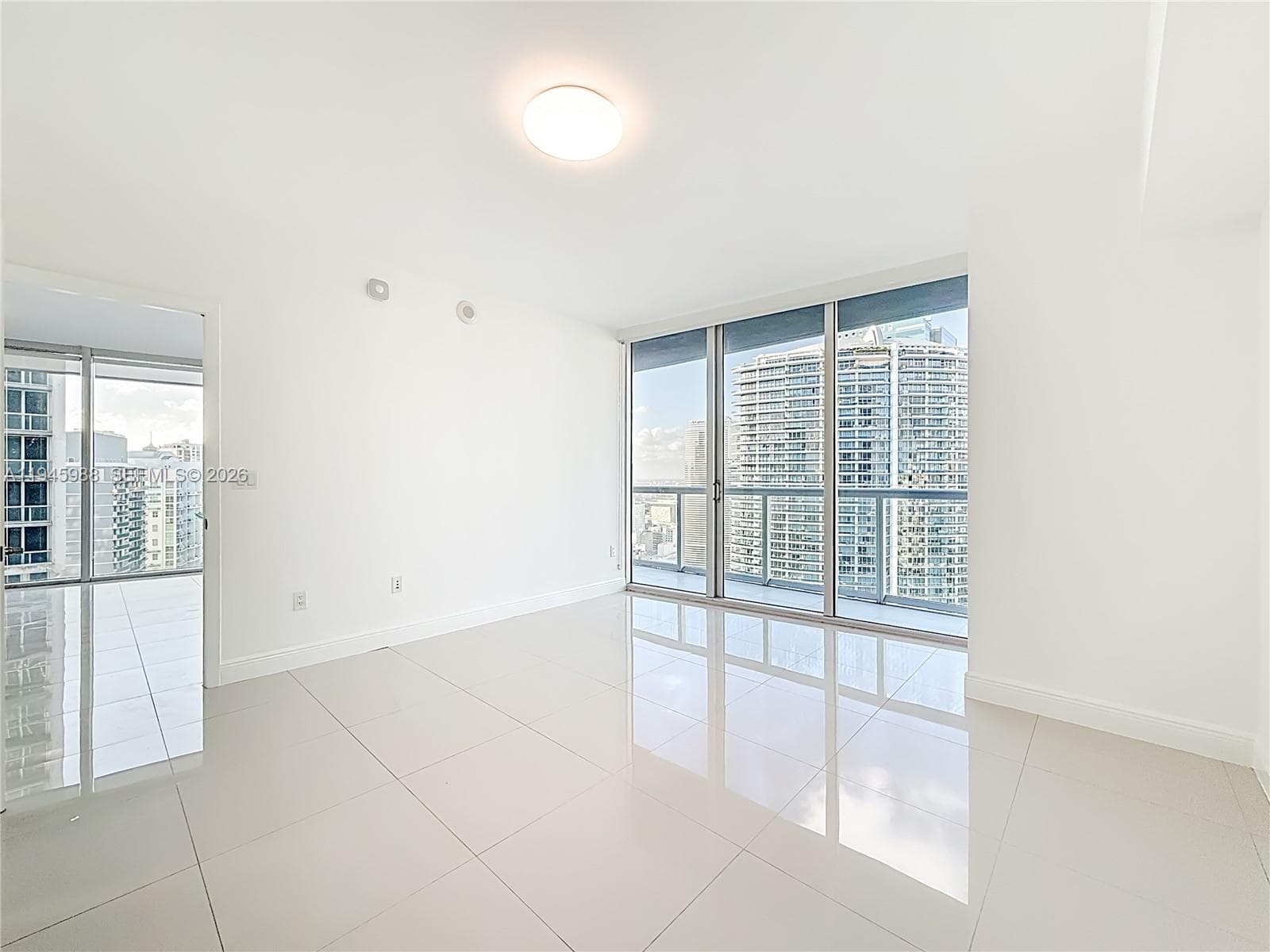 475 Brickell Ave 4215 photo 16