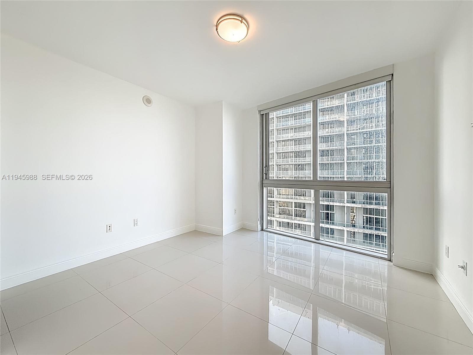 475 Brickell Ave 4215 photo 22