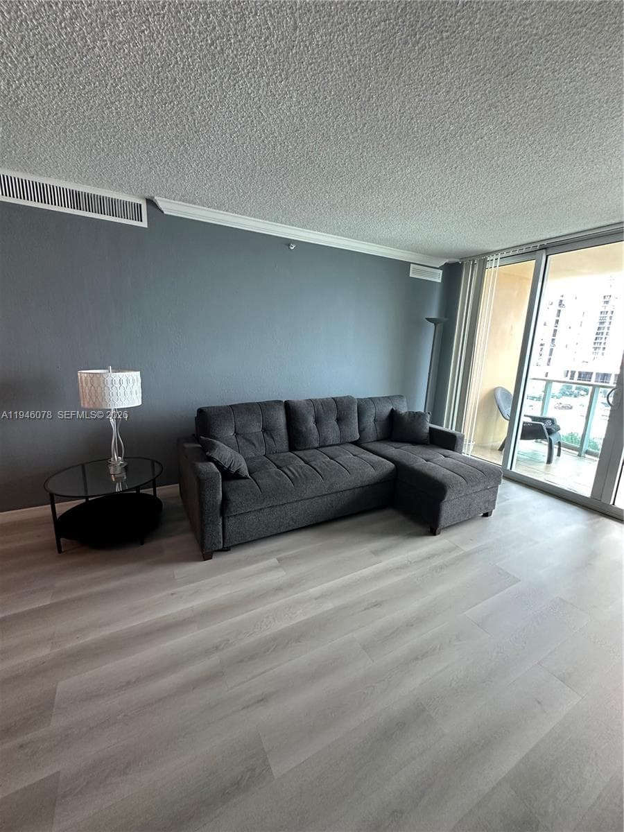 2501 S Ocean Dr 507 photo 10