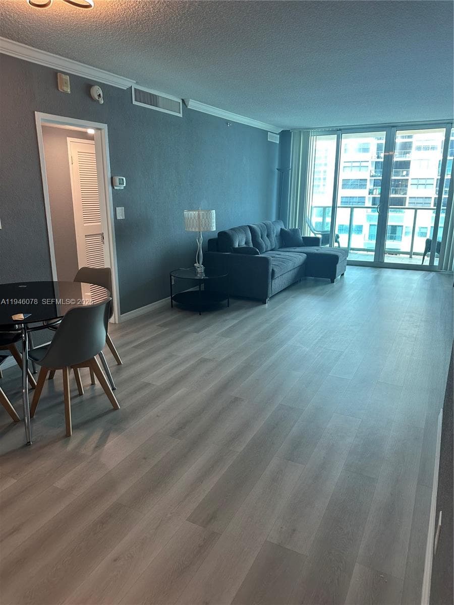 2501 S Ocean Dr 507 photo 14