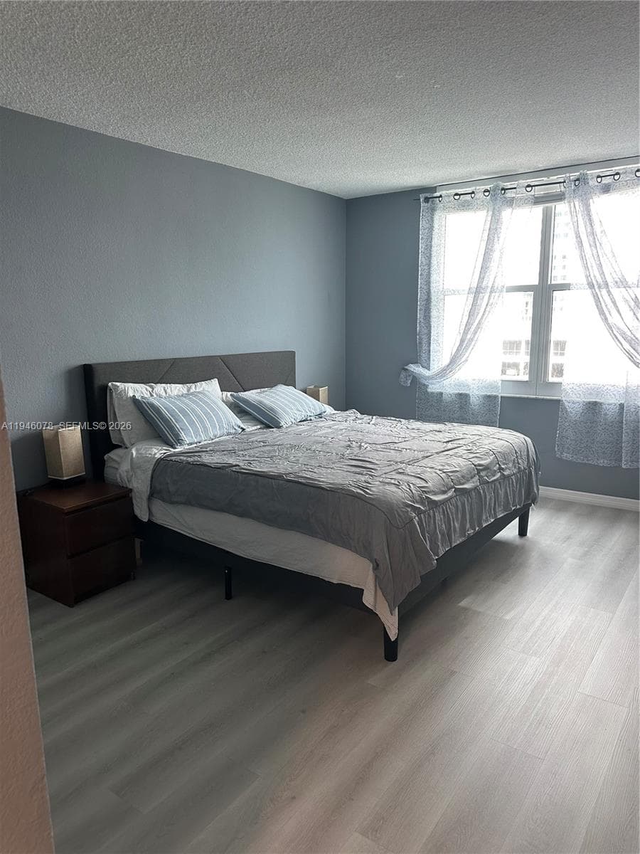 2501 S Ocean Dr 507 photo 8