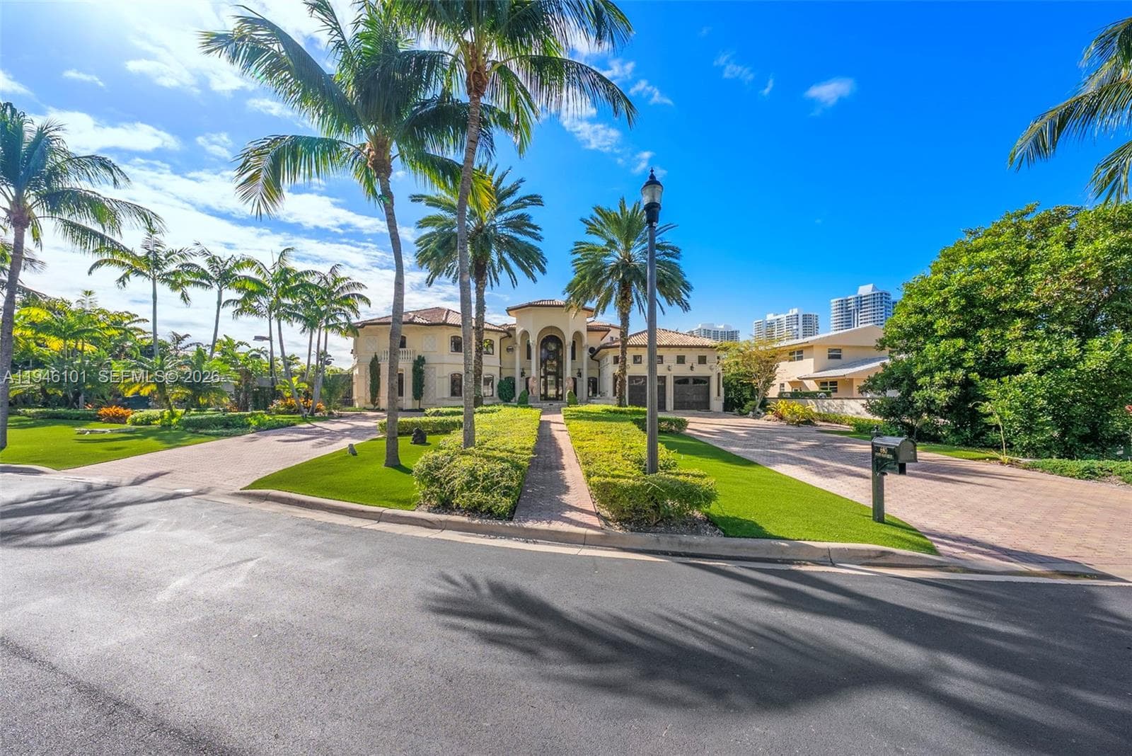 680 Golden Beach Dr photo 2