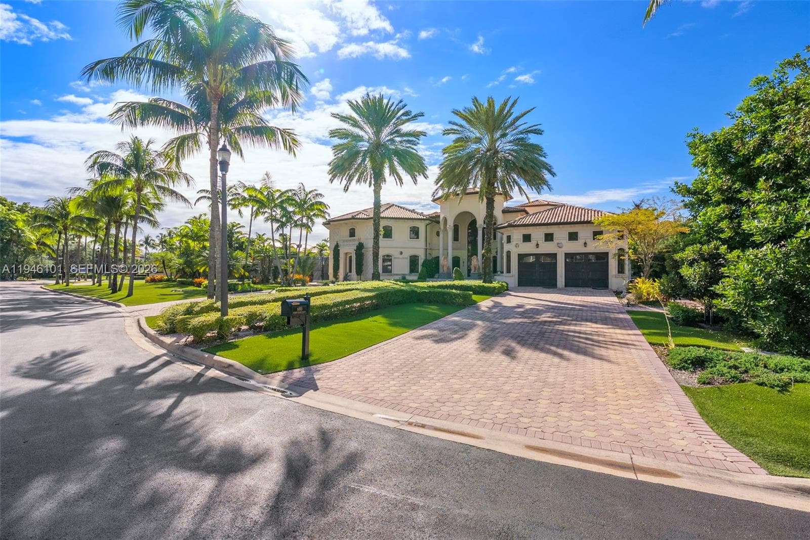 680 Golden Beach Dr photo 4