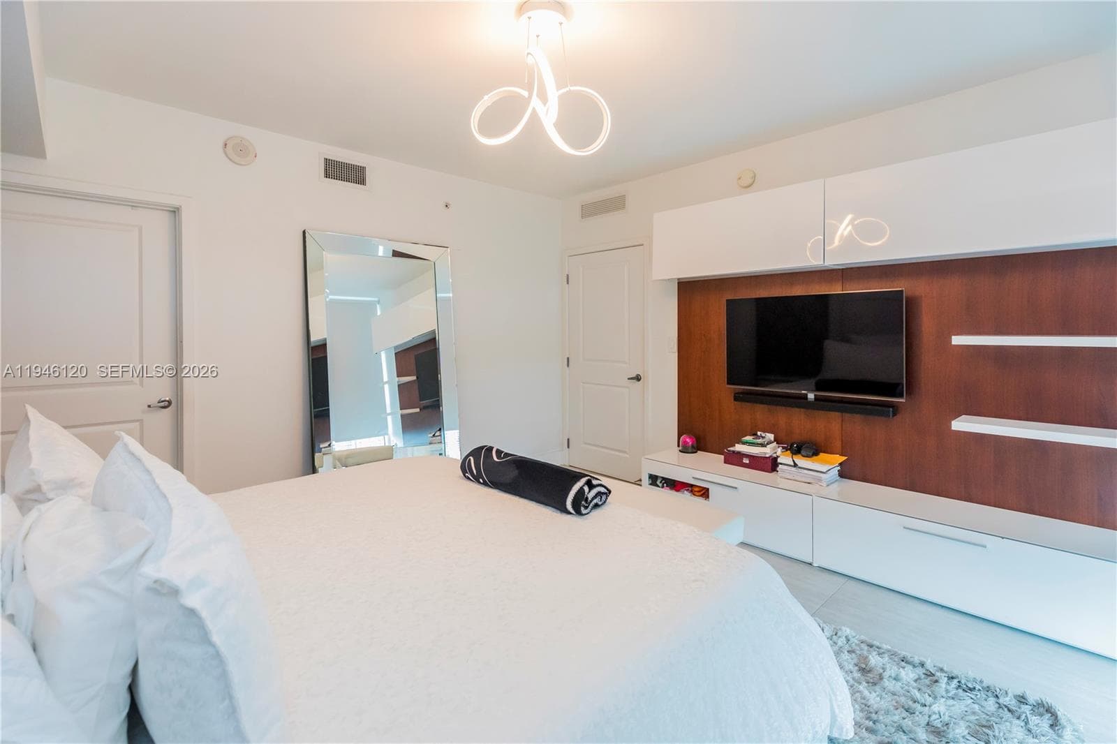 400 Sunny Isles Blvd 1504 photo 22
