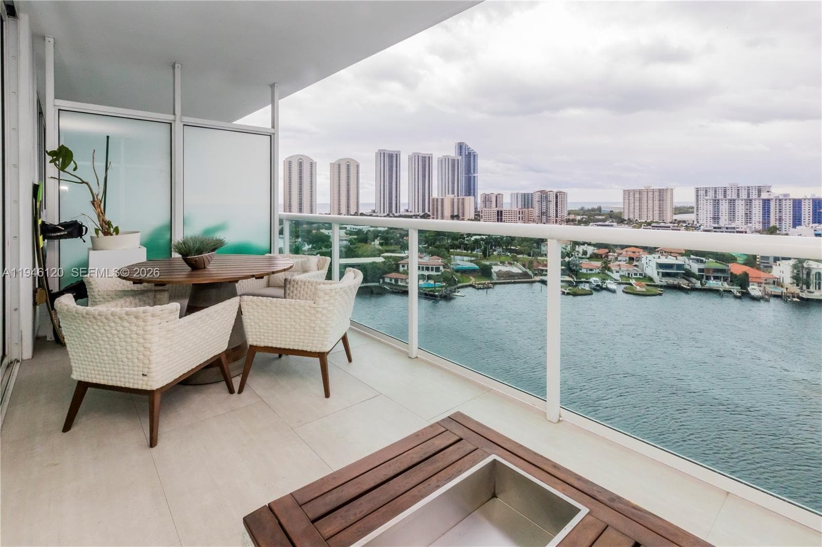 400 Sunny Isles Blvd 1504 photo 7