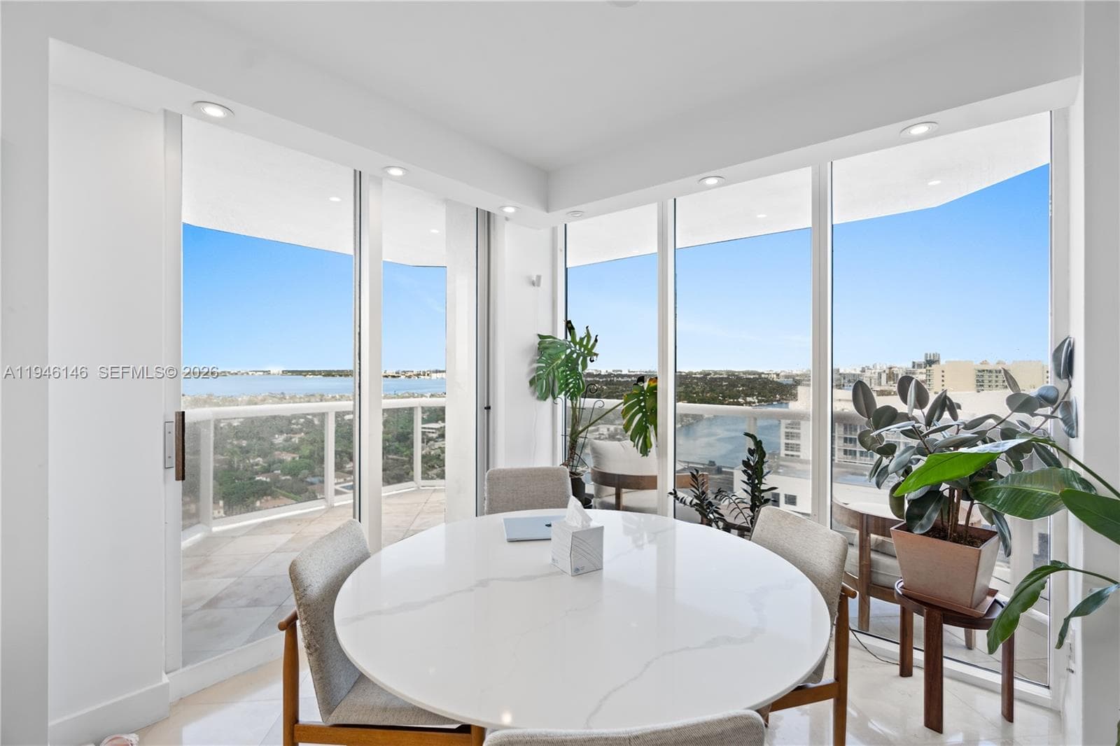 4779 Collins Ave 2607 photo 16