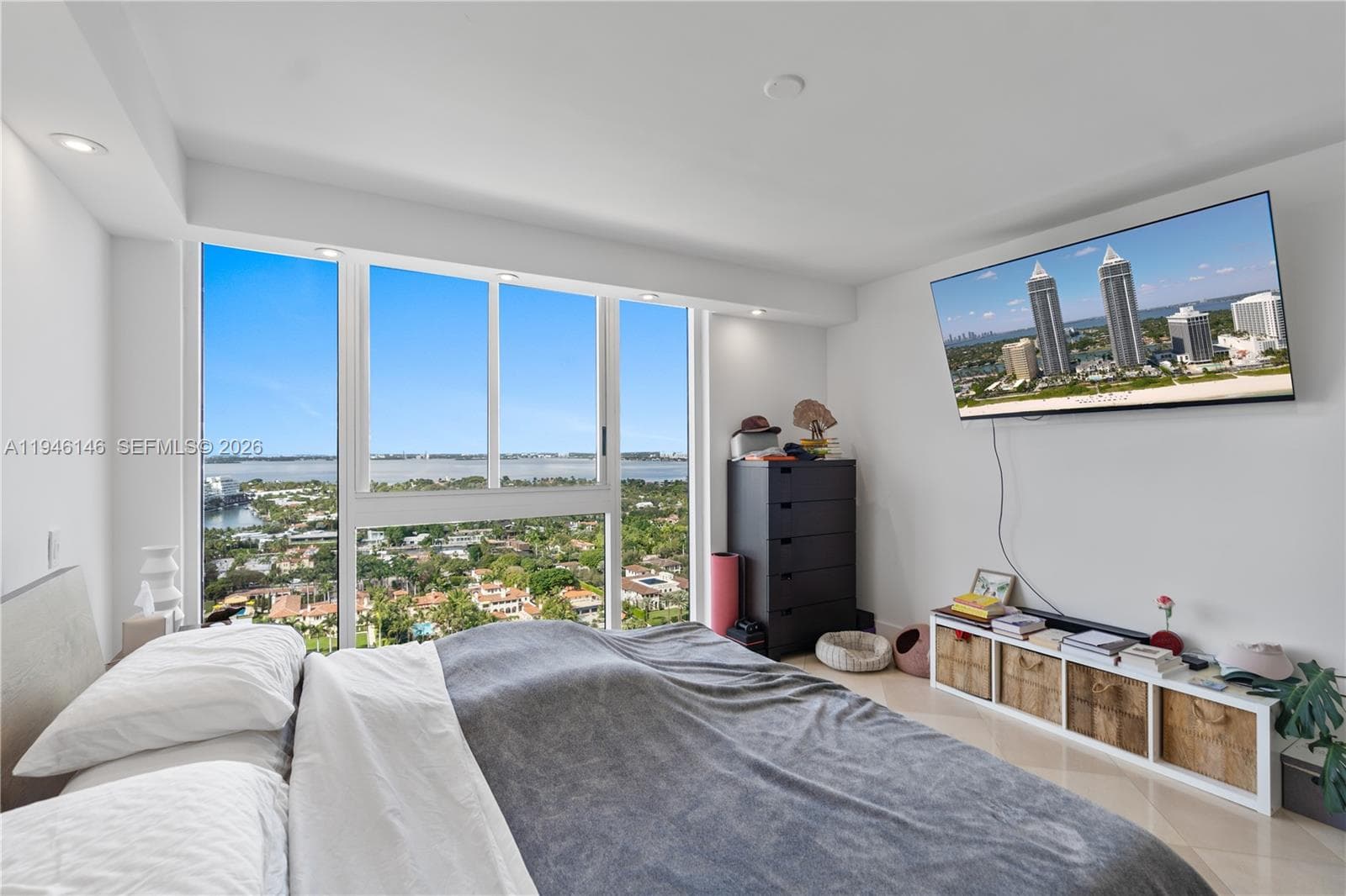 4779 Collins Ave 2607 photo 22