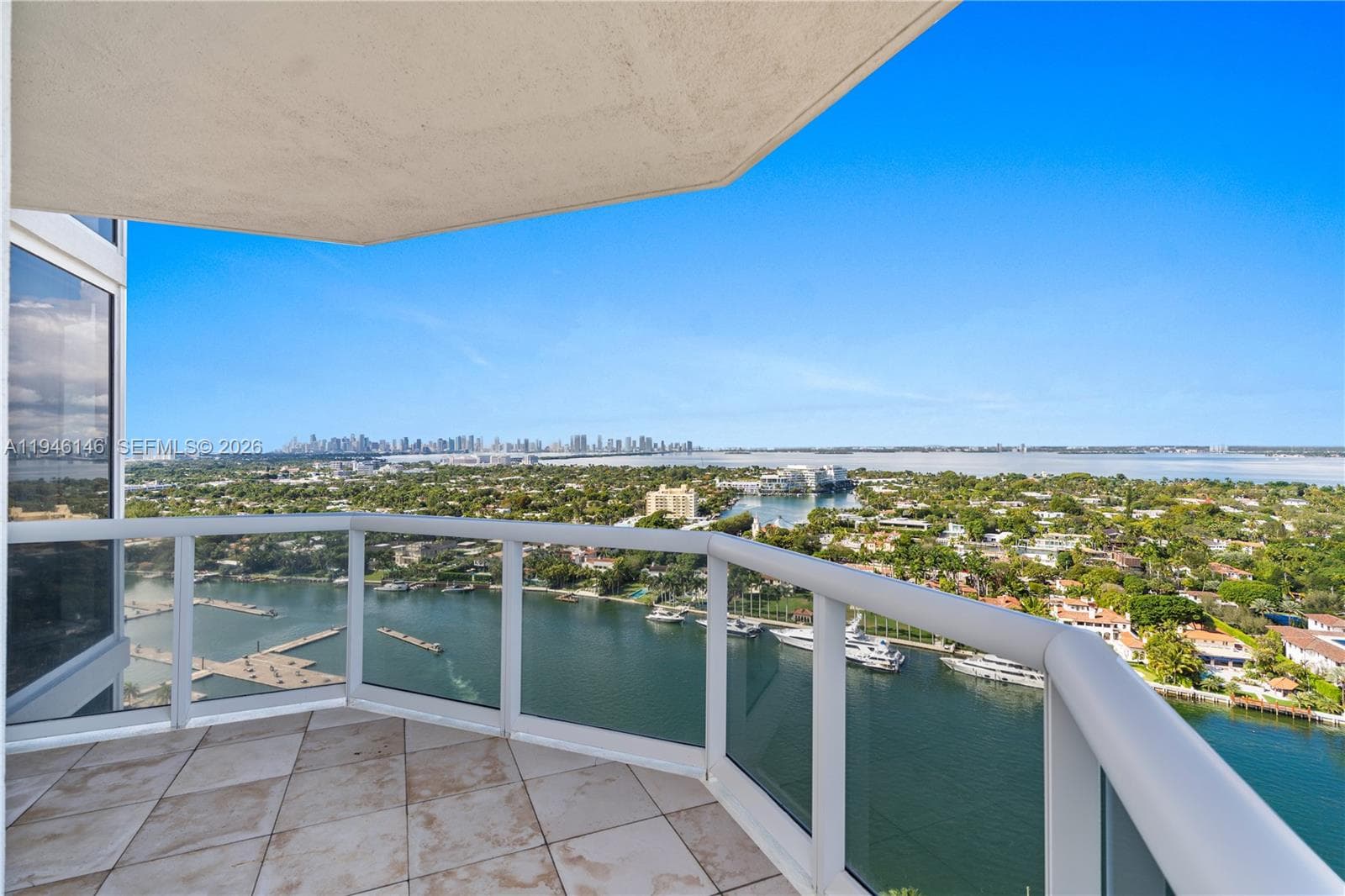 4779 Collins Ave 2607 photo 7