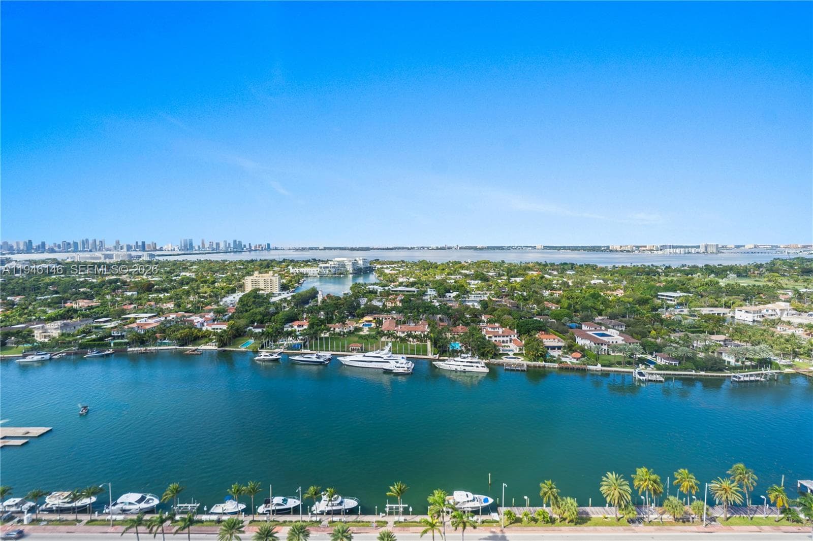 4779 Collins Ave 2607 photo 8