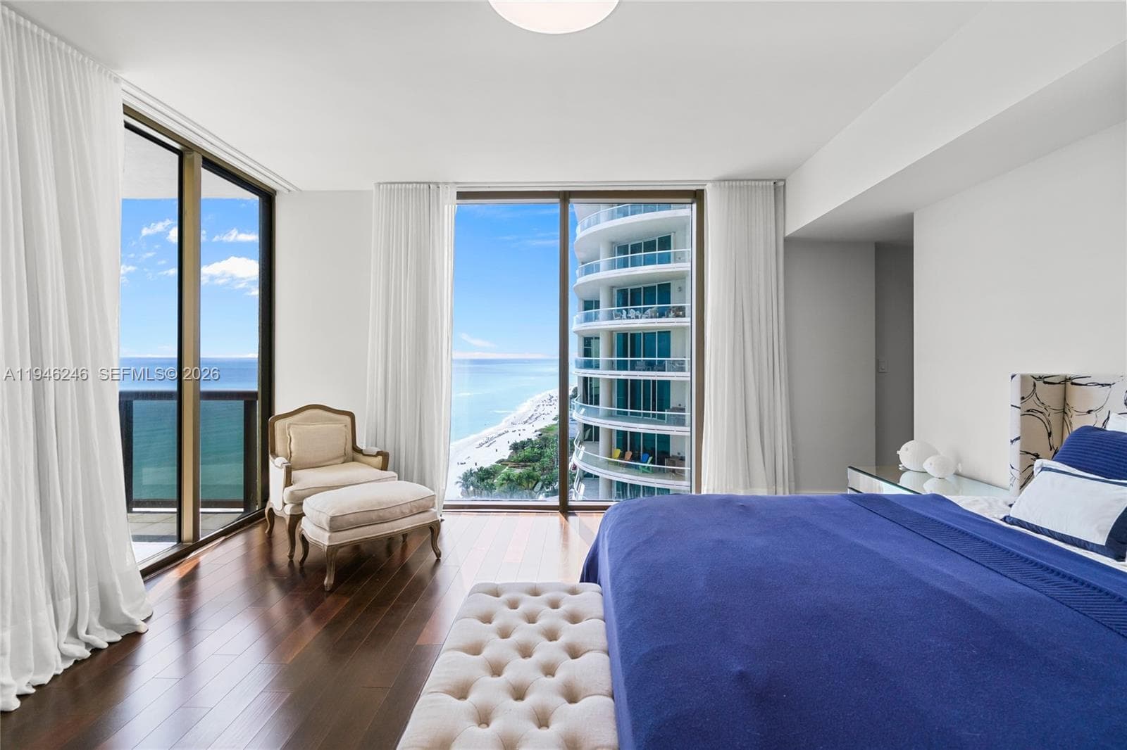 16275 Collins Ave 1501 photo 15