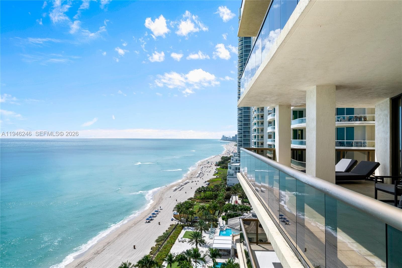 16275 Collins Ave 1501 photo 4
