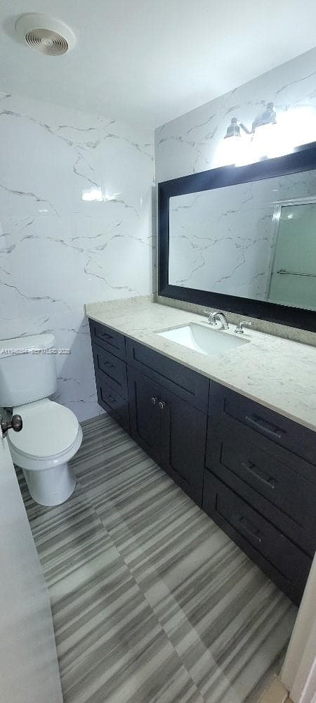 18061 Biscayne Blvd 301 photo 20