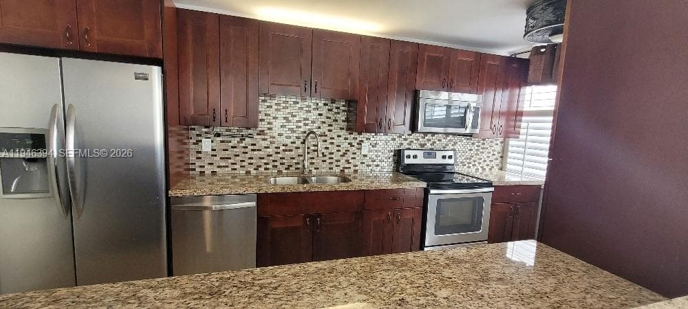 18061 Biscayne Blvd 301 photo 10