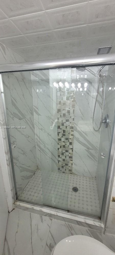 18061 Biscayne Blvd 301 photo 15