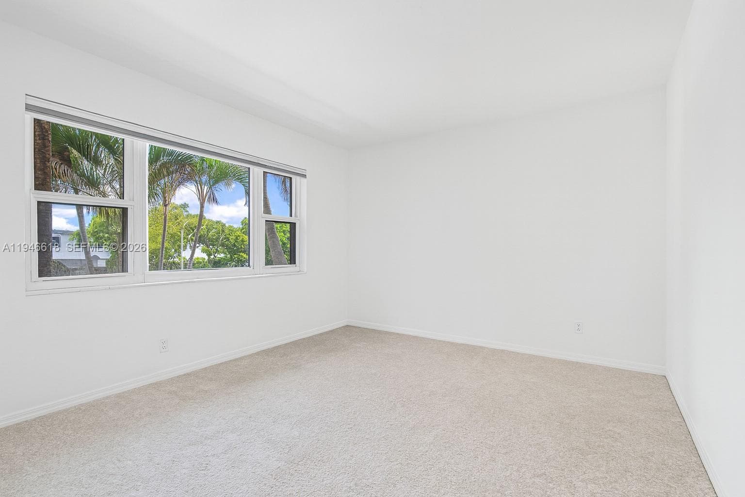 3121 51st St 203E photo 14