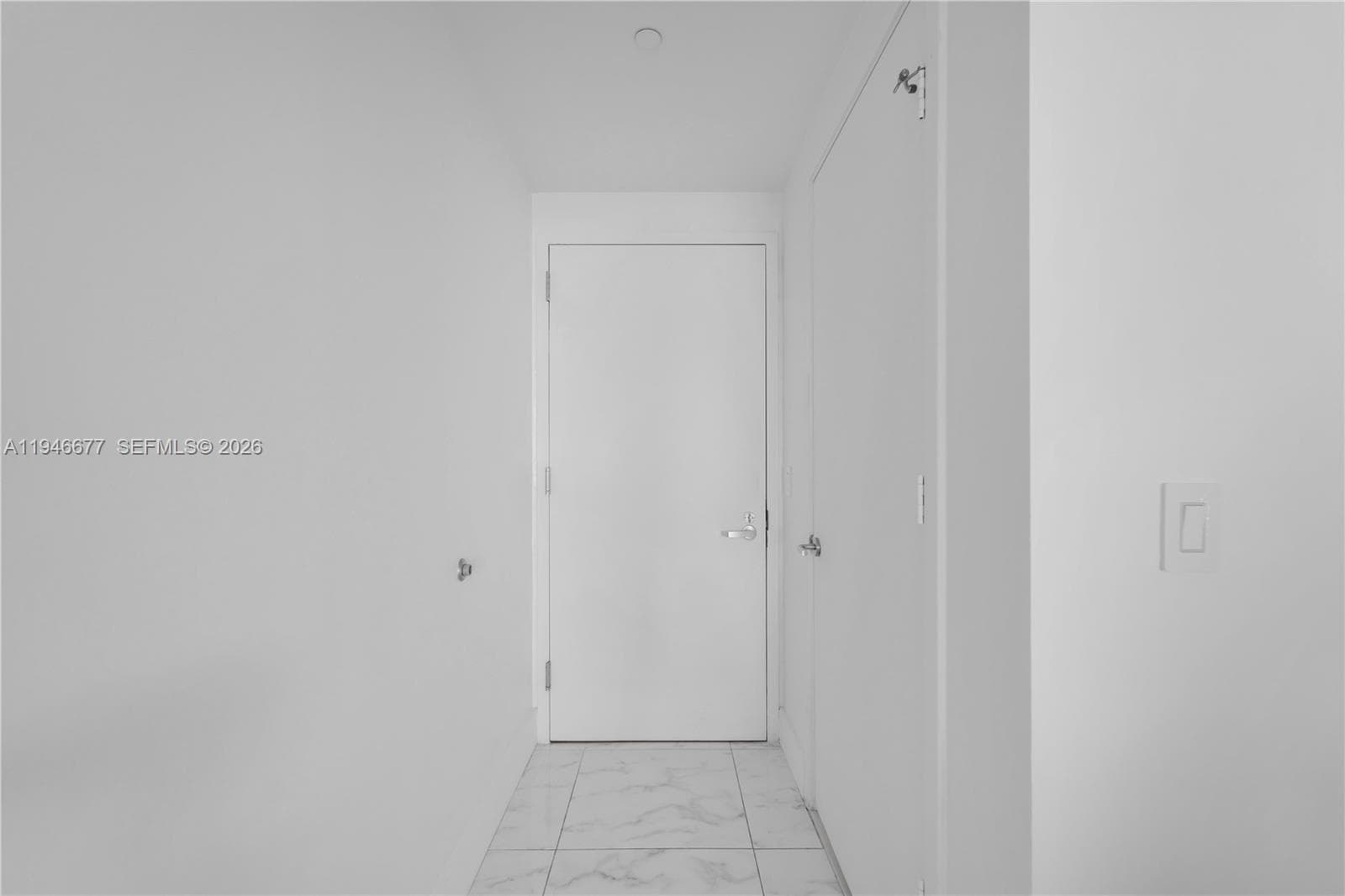 460 NE 28th St 3002 photo 5
