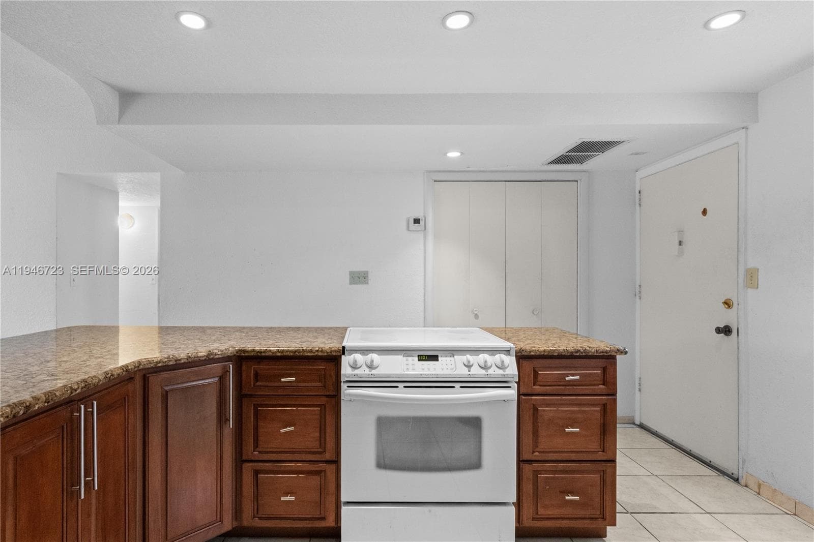 3030 Marcos Dr T203 photo 3