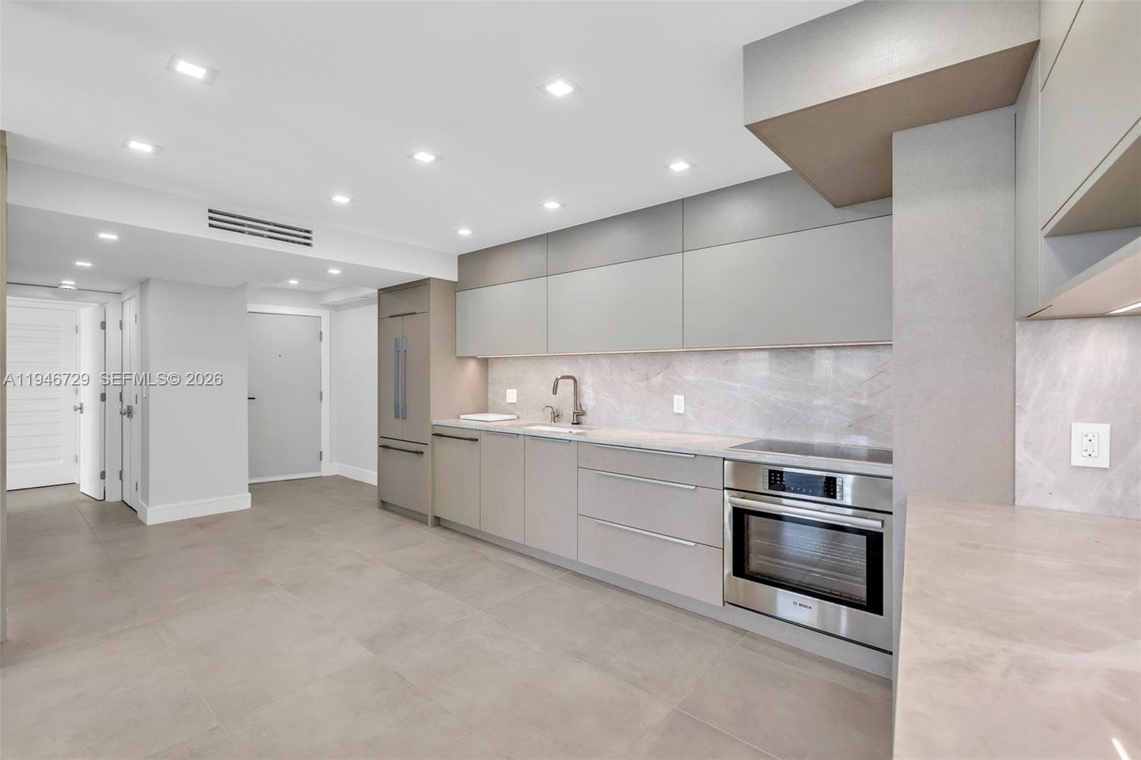 209 N Fort Lauderdale Beach Blvd 6B photo 5