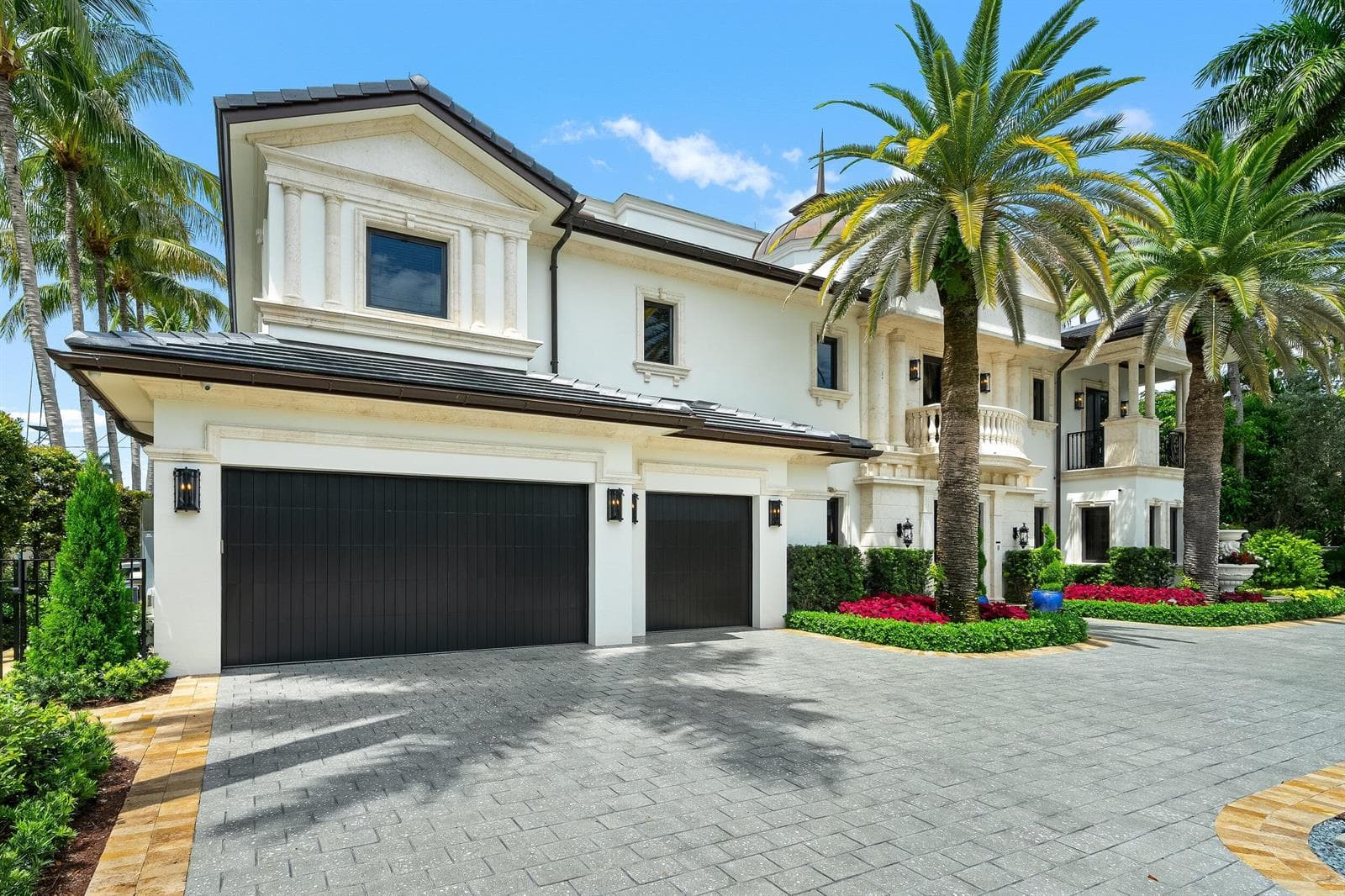 2430 Del Lago Drive photo 9