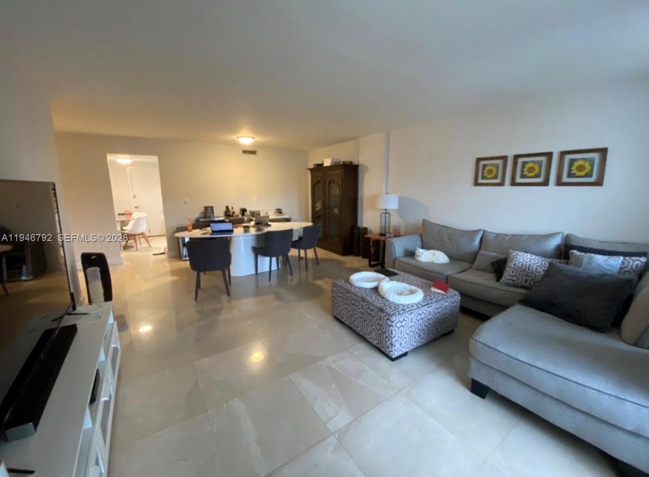 155 Ocean Lane Dr 611 photo 9