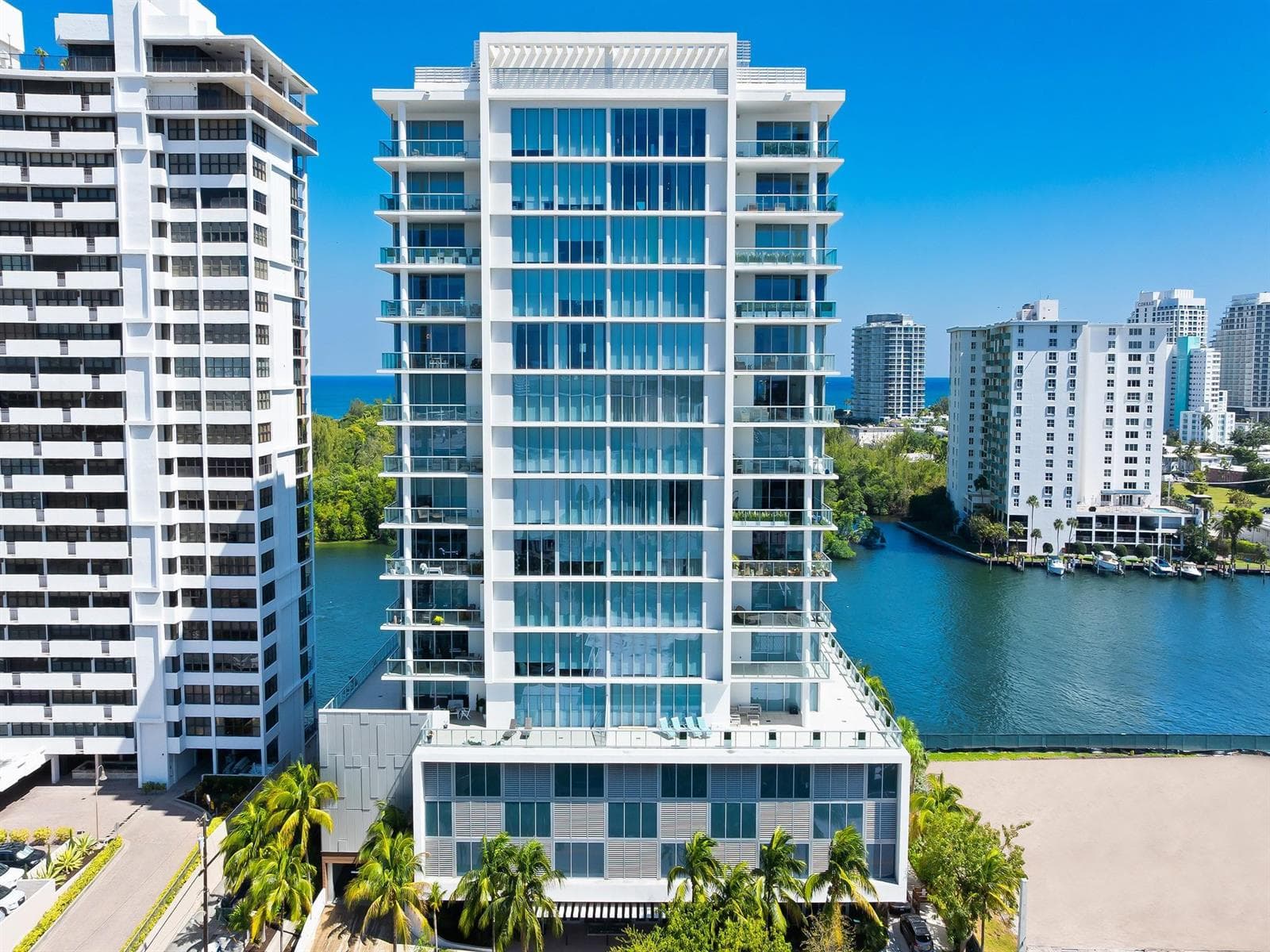 920 Intracoastal Drive 1402 photo 1