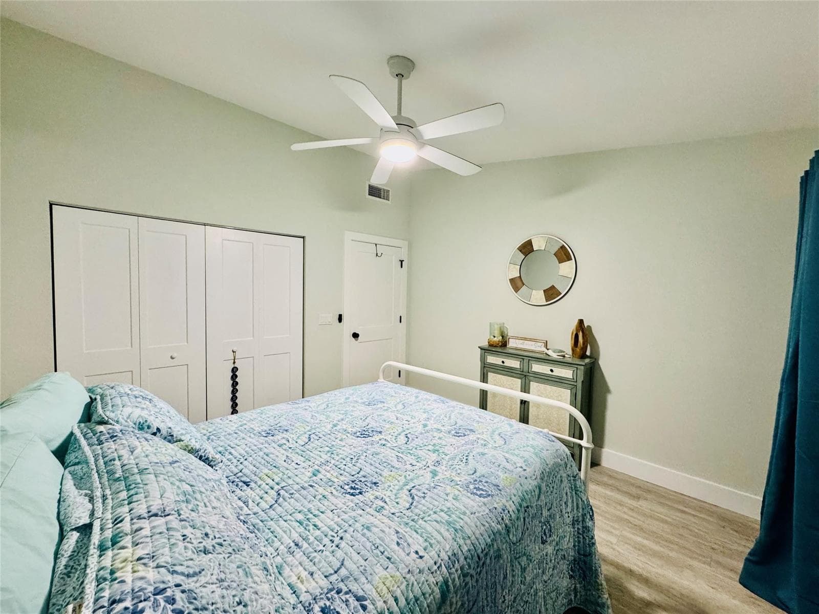 3216 S Lakeview Circle 5202 photo 21