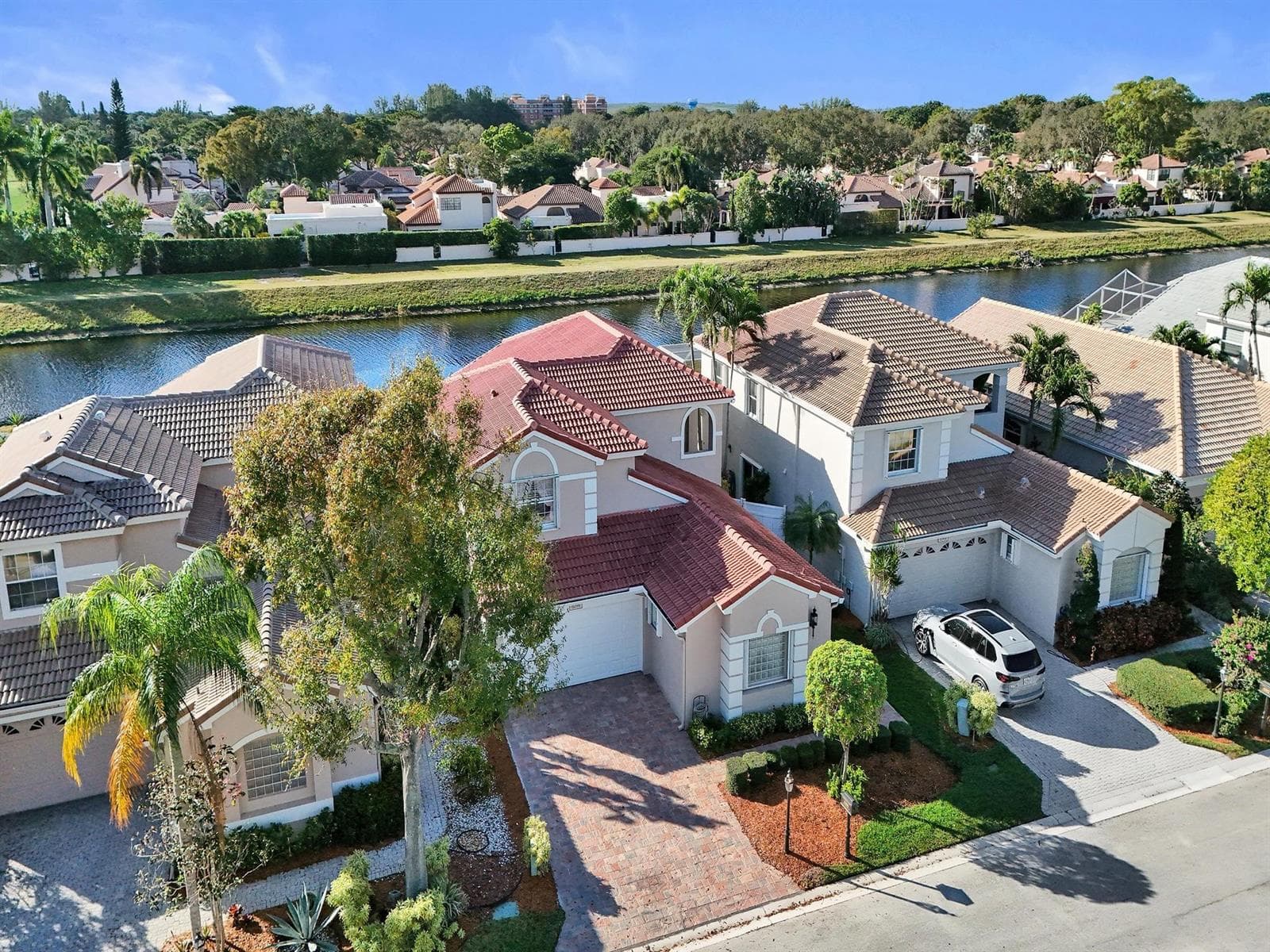 6298 Brava Way photo 6