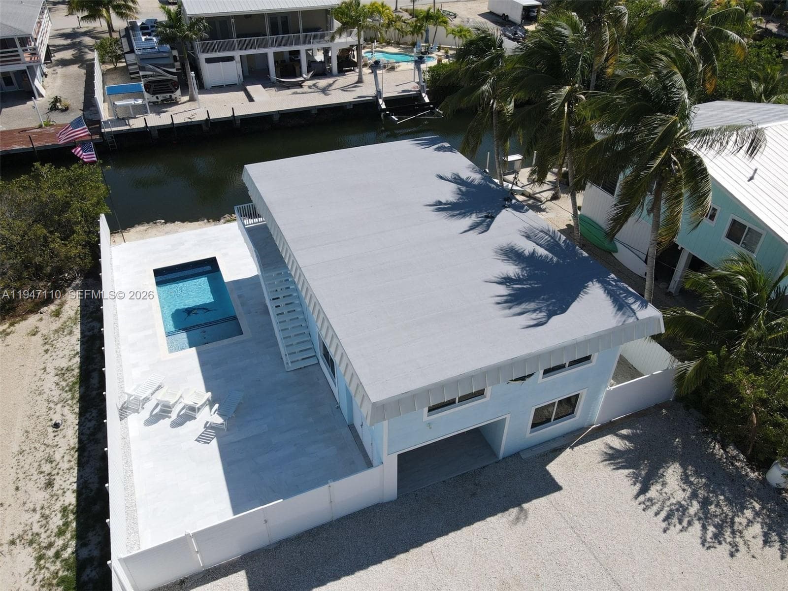 27346 Martinique Ln 27346 photo 12