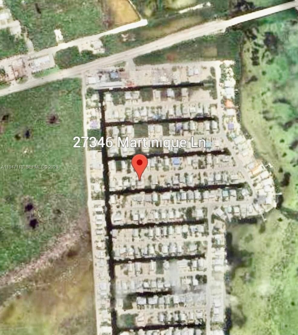 27346 Martinique Ln 27346 photo 4