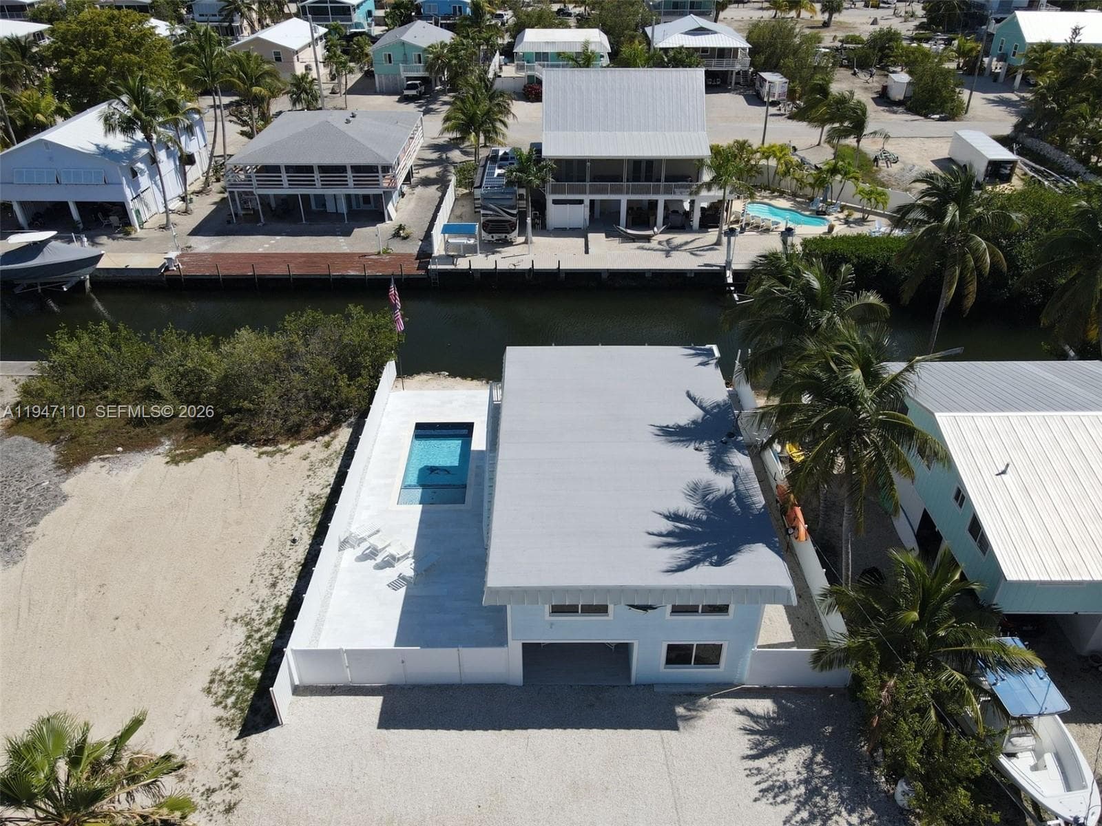 27346 Martinique Ln 27346 photo 8
