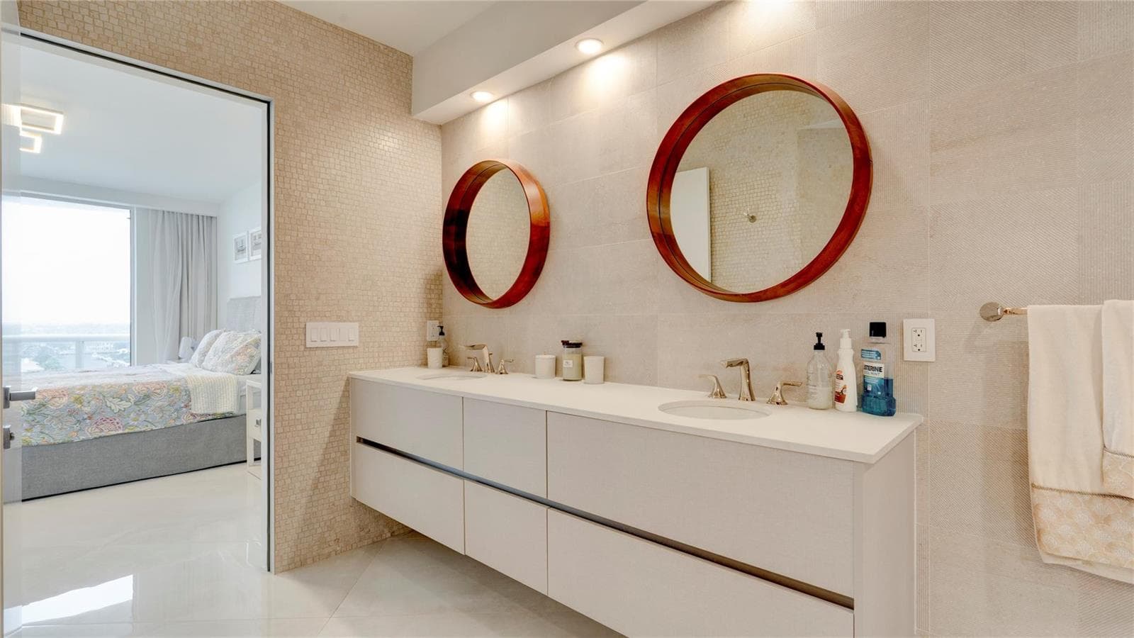 4240 Galt Ocean Drive 1006 photo 18