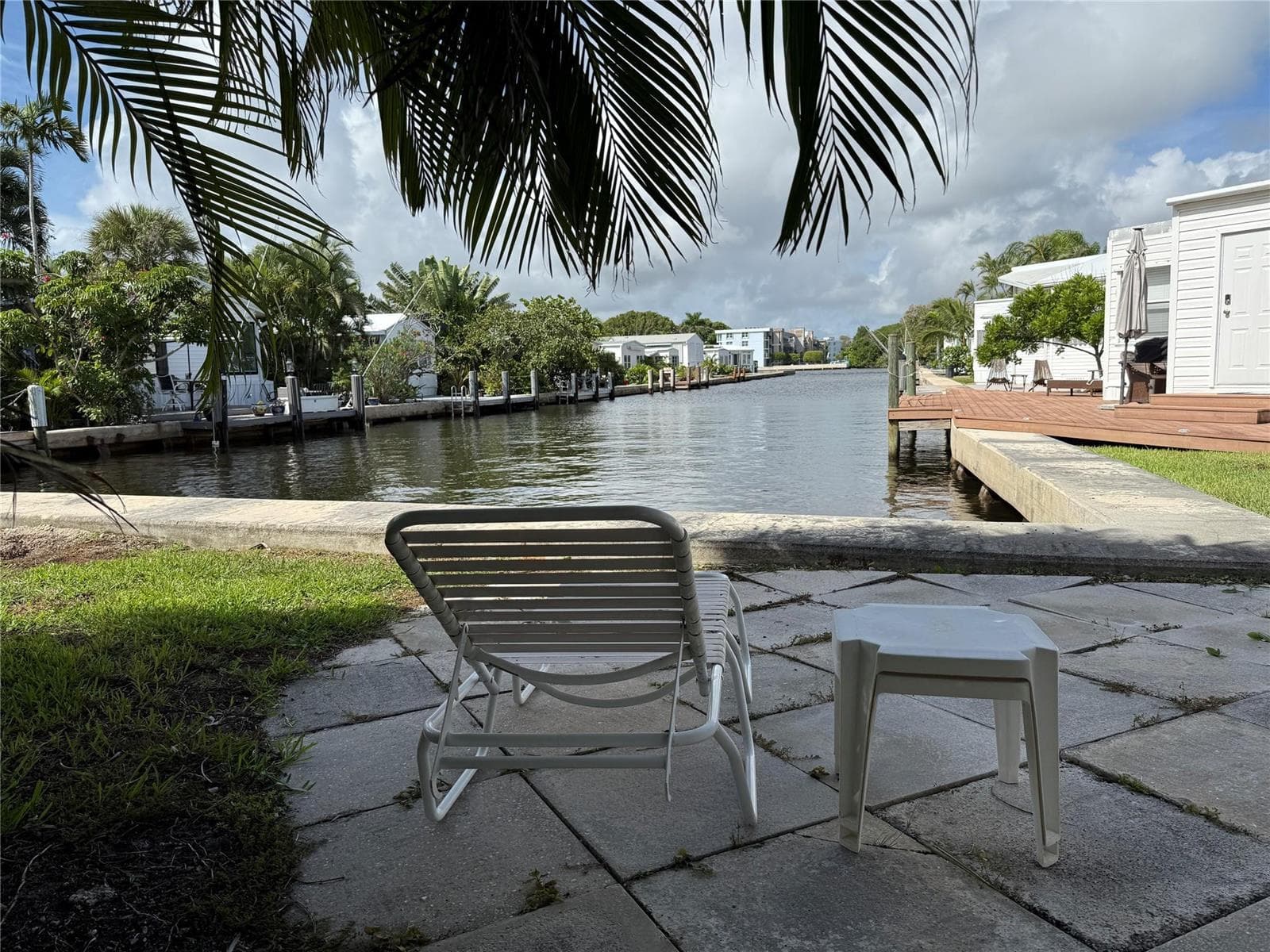 201 Mallard Drive photo 2