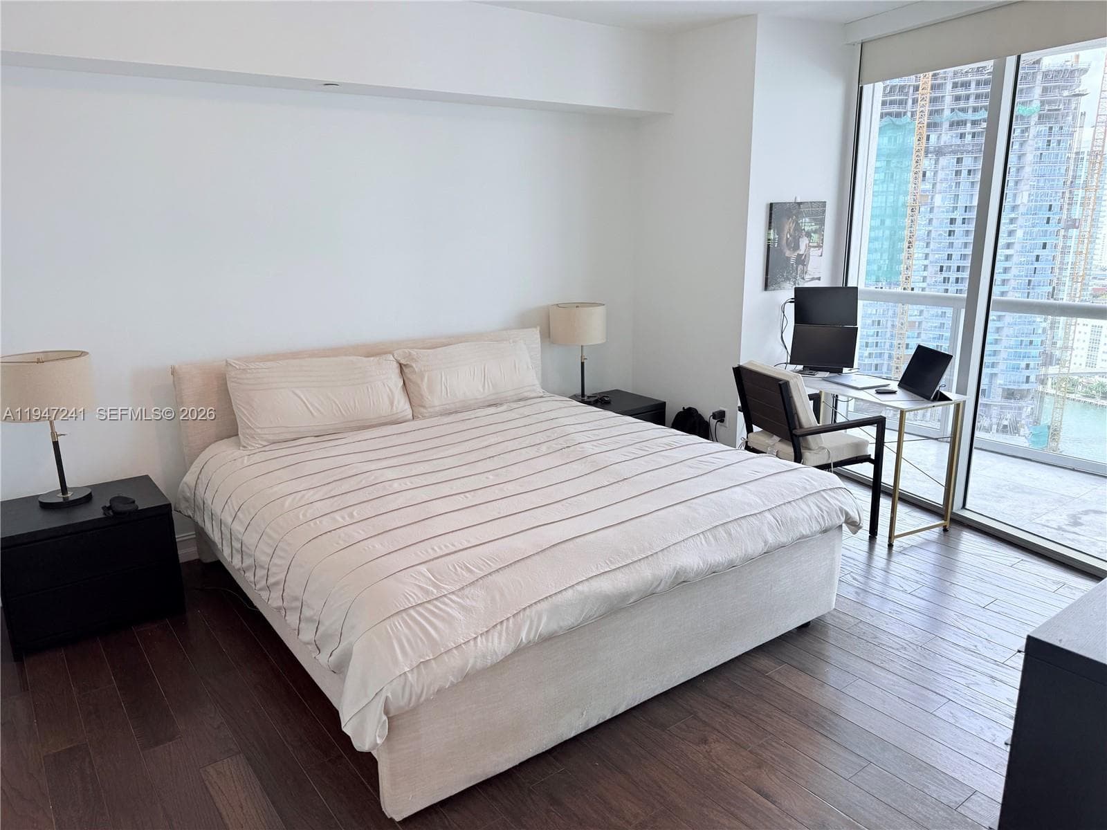 465 Brickell Ave 2906 photo 6