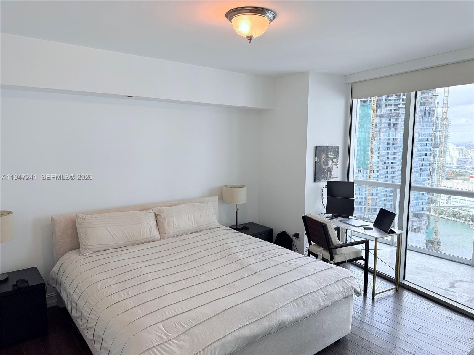 465 Brickell Ave 2906 photo 14