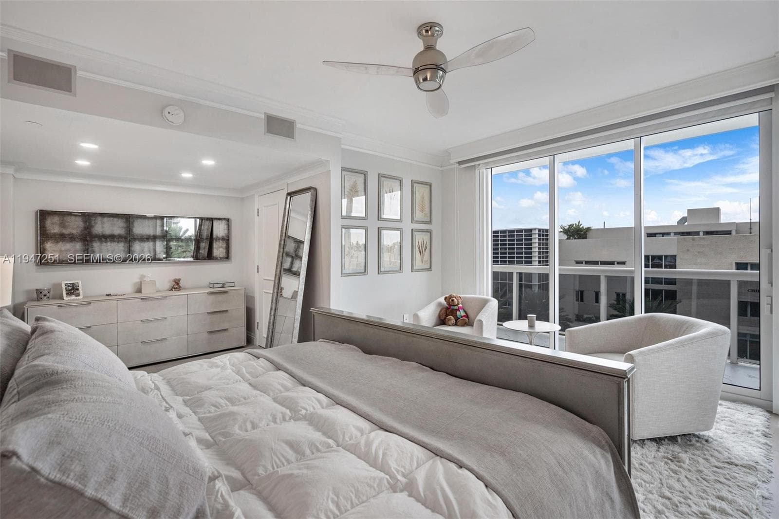 9559 Collins Ave S4-E photo 16