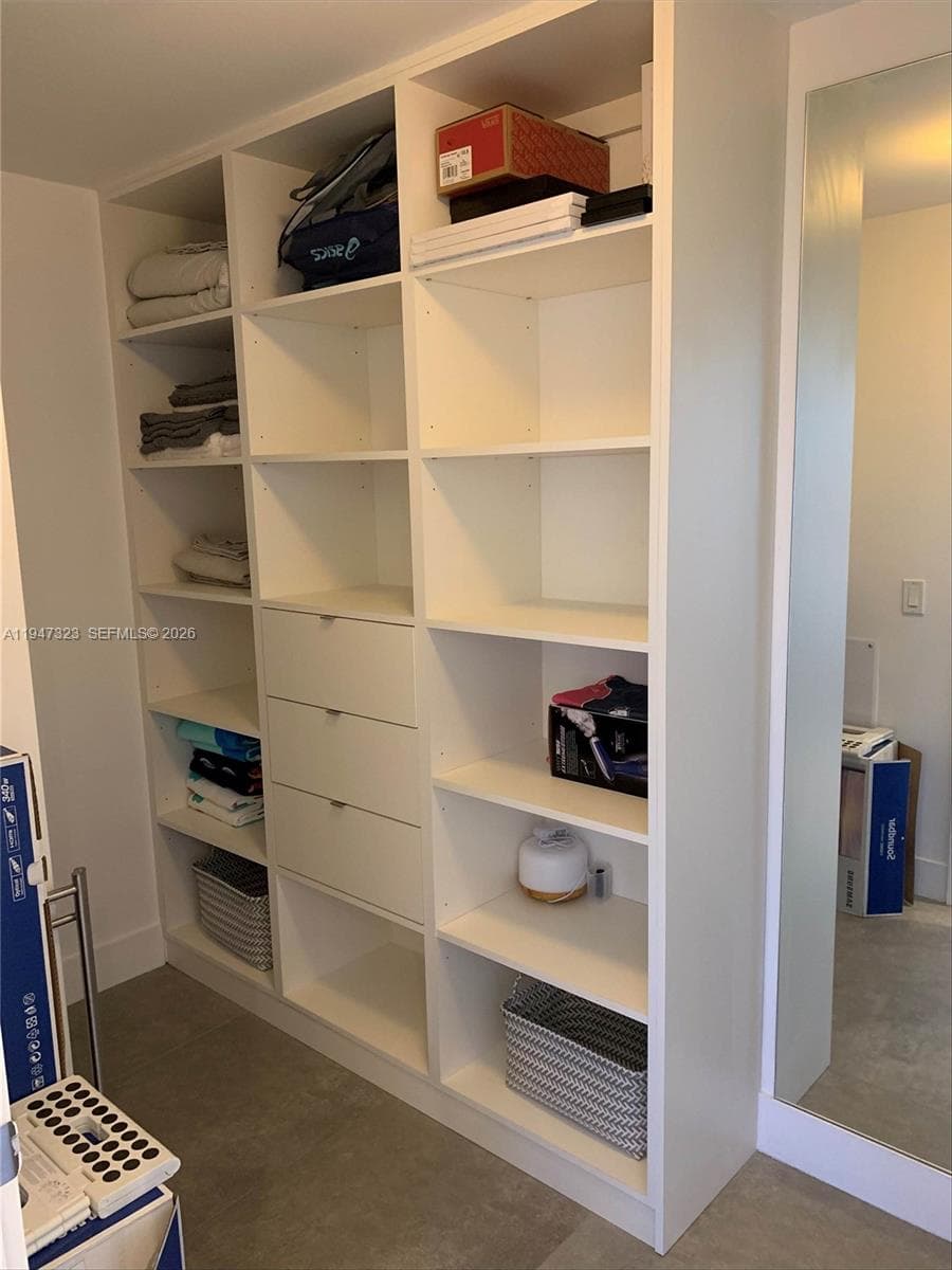 16385 Biscayne Blvd 1417 photo 16