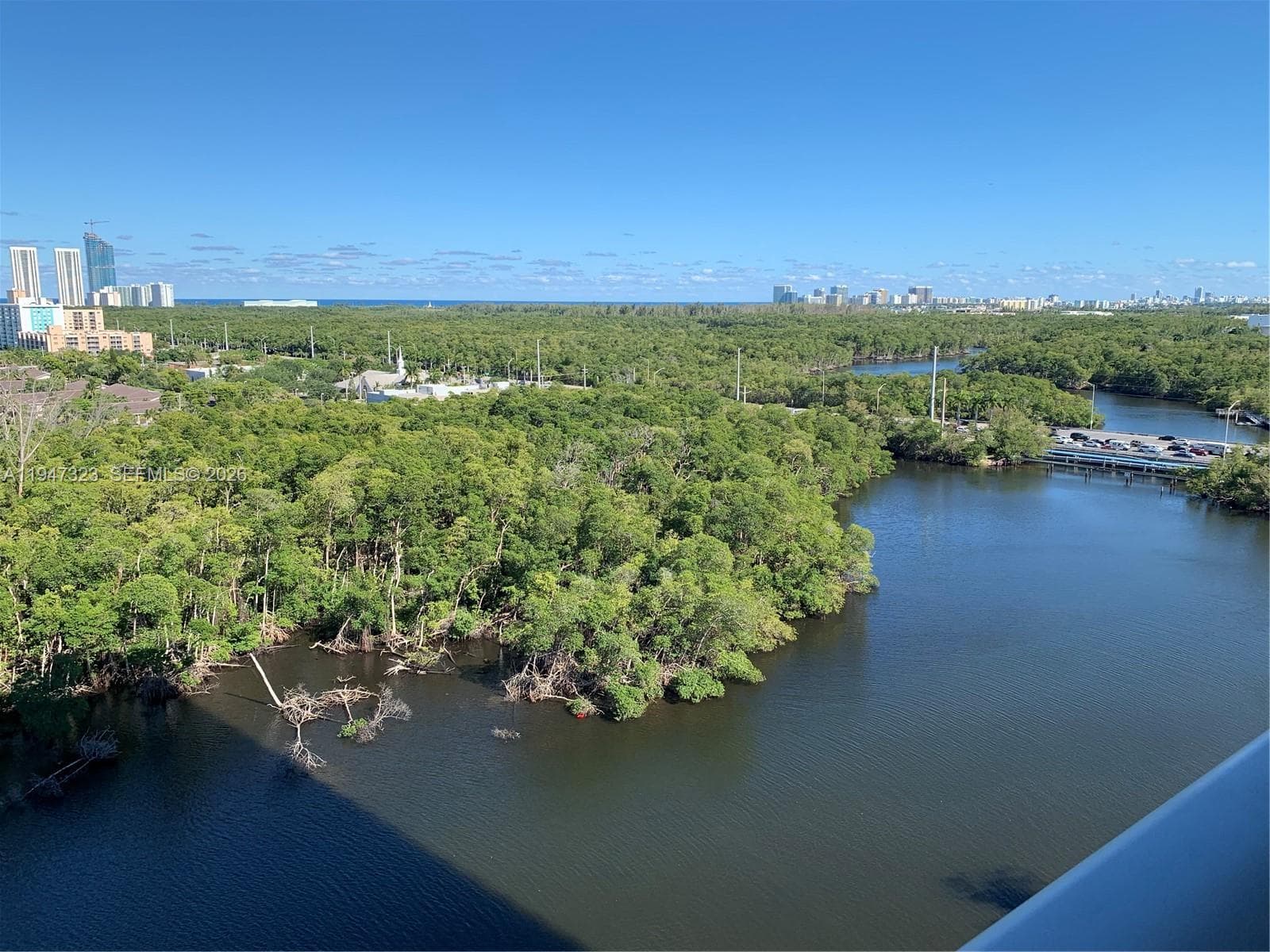 16385 Biscayne Blvd 1417 photo 5