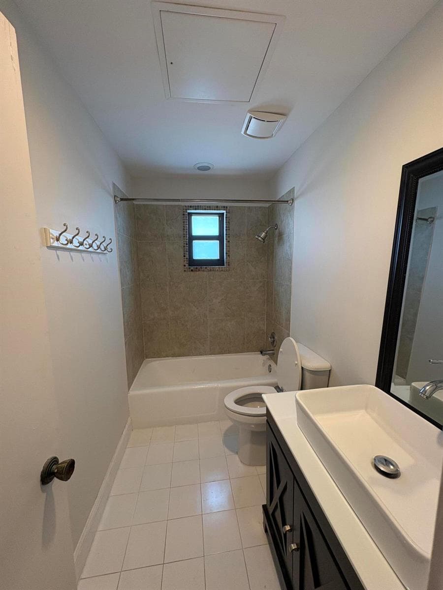 360 Wilma Circle 5 photo 16