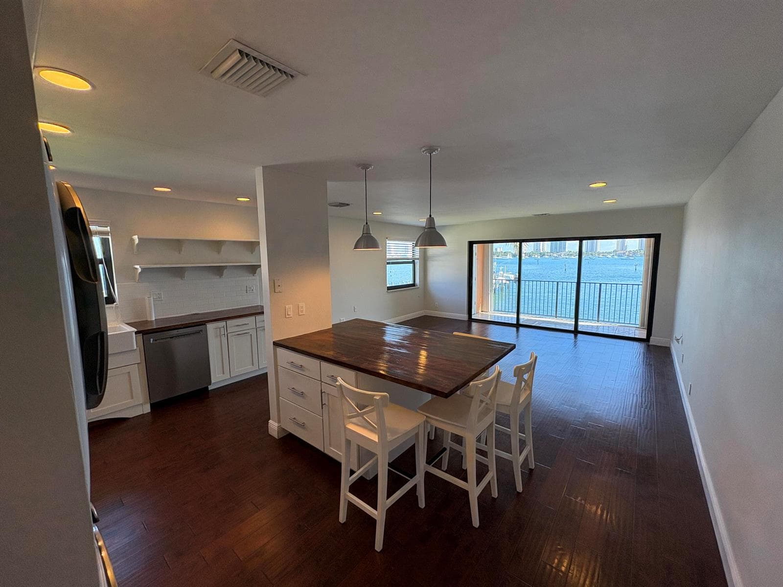 360 Wilma Circle 5 photo 5