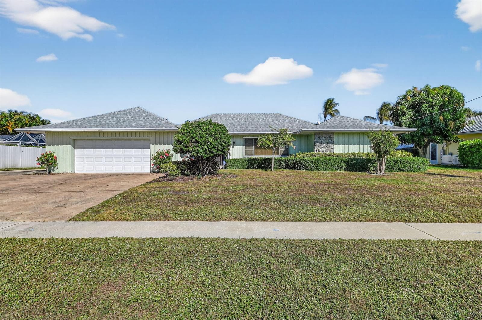 2185 Carib Circle photo 14