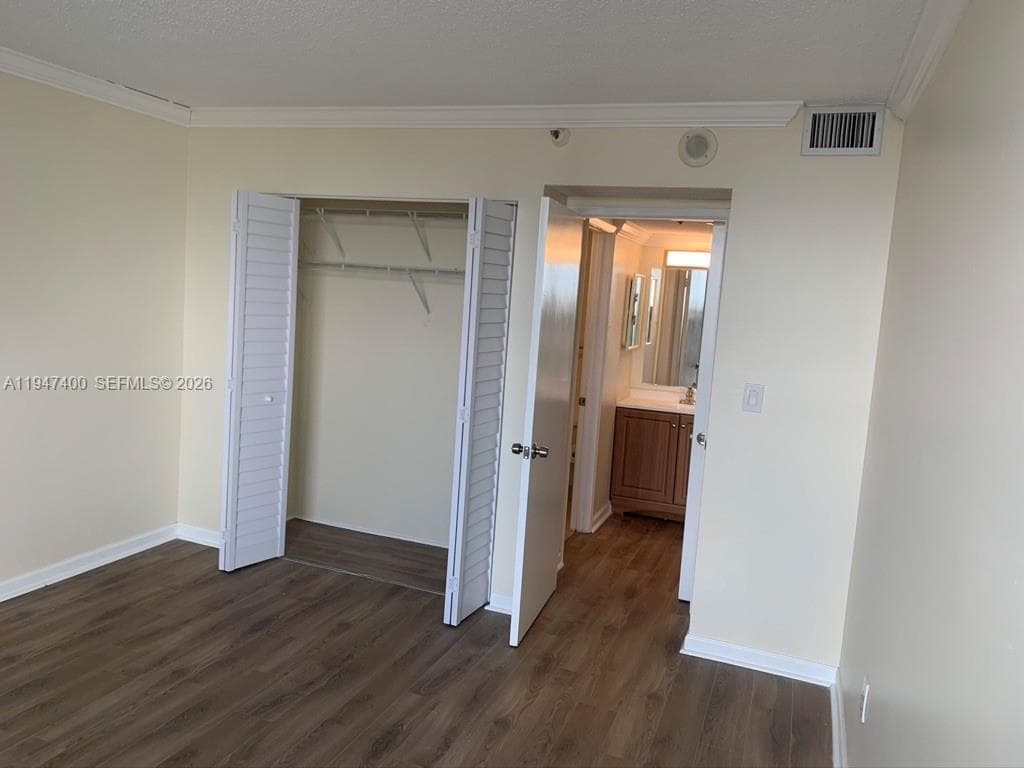 20505 E Country Club Dr 1631 photo 10