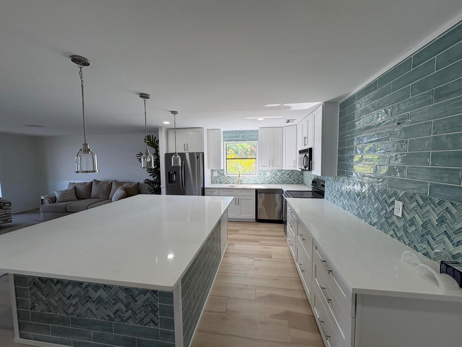 360 Wilma Circle 7 photo 8